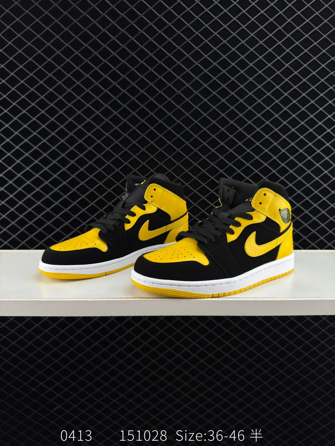 Nike Air Jordan 1 Retro Mid OG AJ1